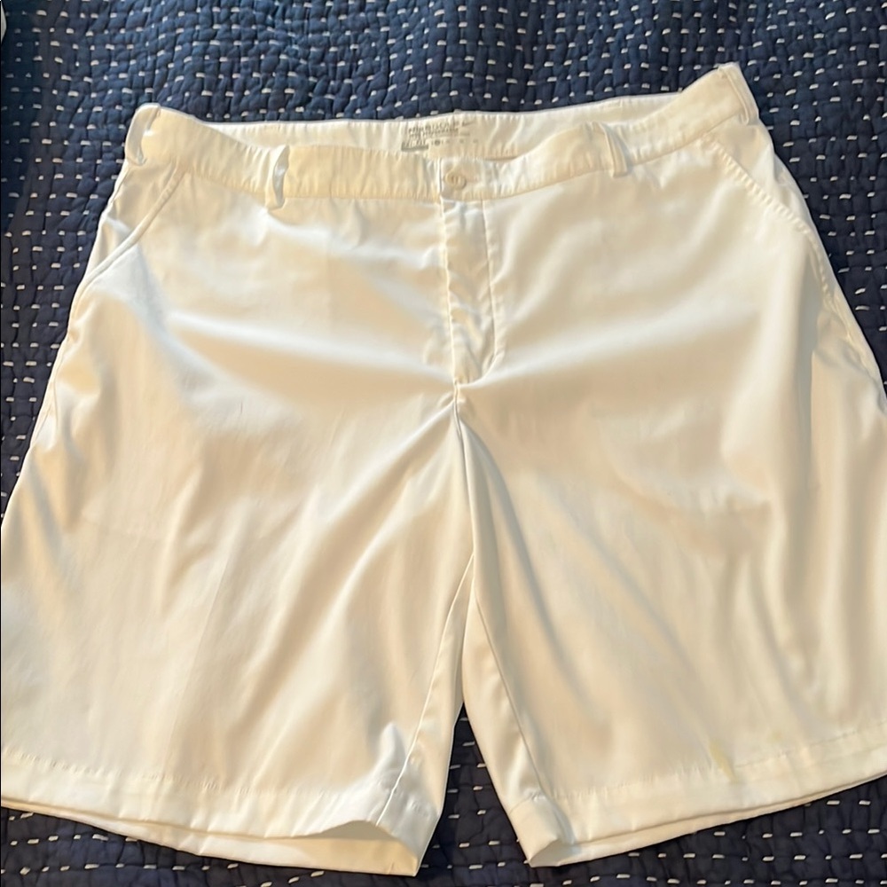 Nike Men's Flat Front Golf Shorts - White
